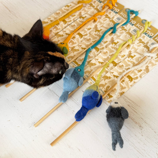 持ち手は軽く丈夫な竹です