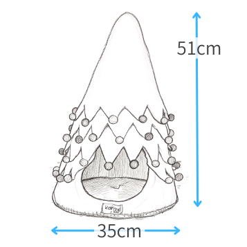外から測った高さと直径です。フェルトの厚みが2cm弱あるため、内部は最大で4cm狭くなります