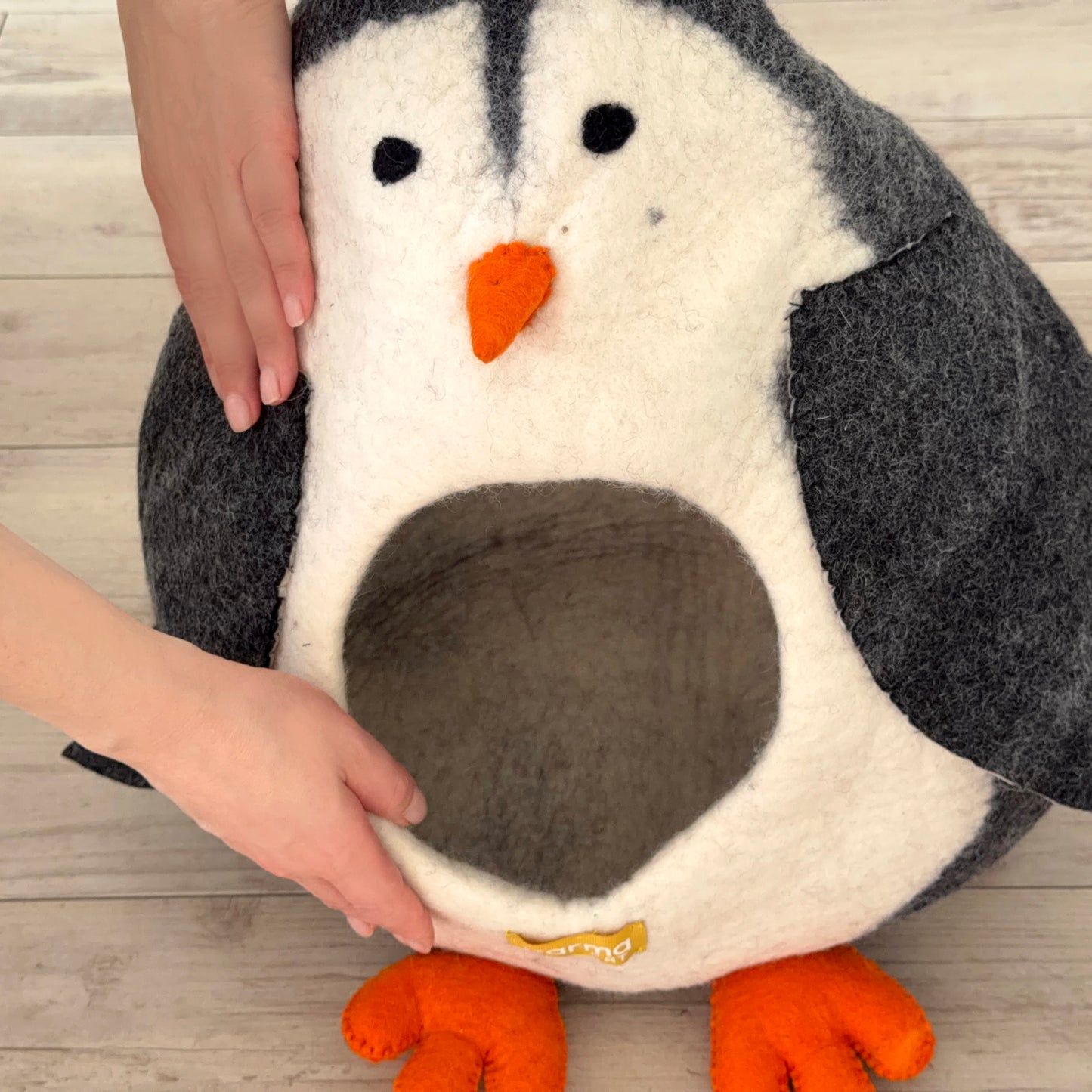 うふふペンギンのウーリーちぐら