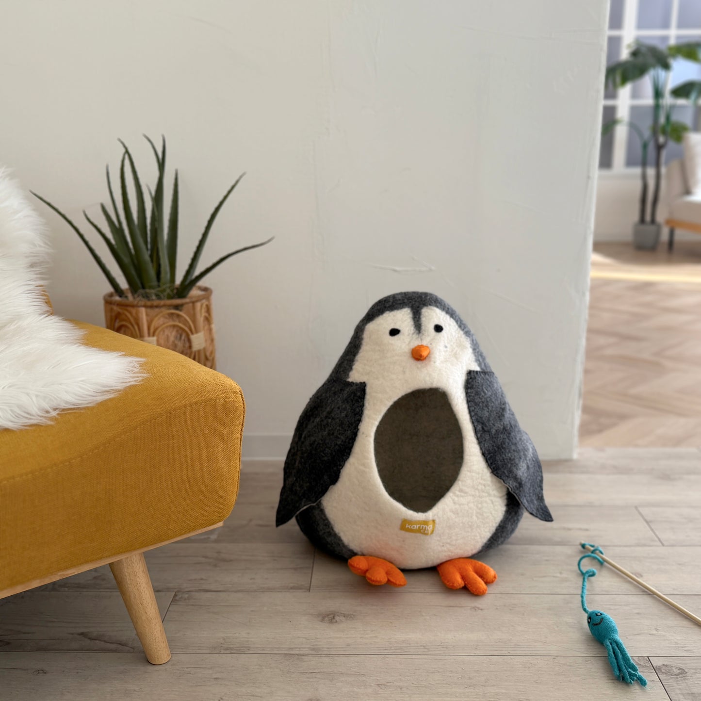 うふふペンギンのウーリーちぐら