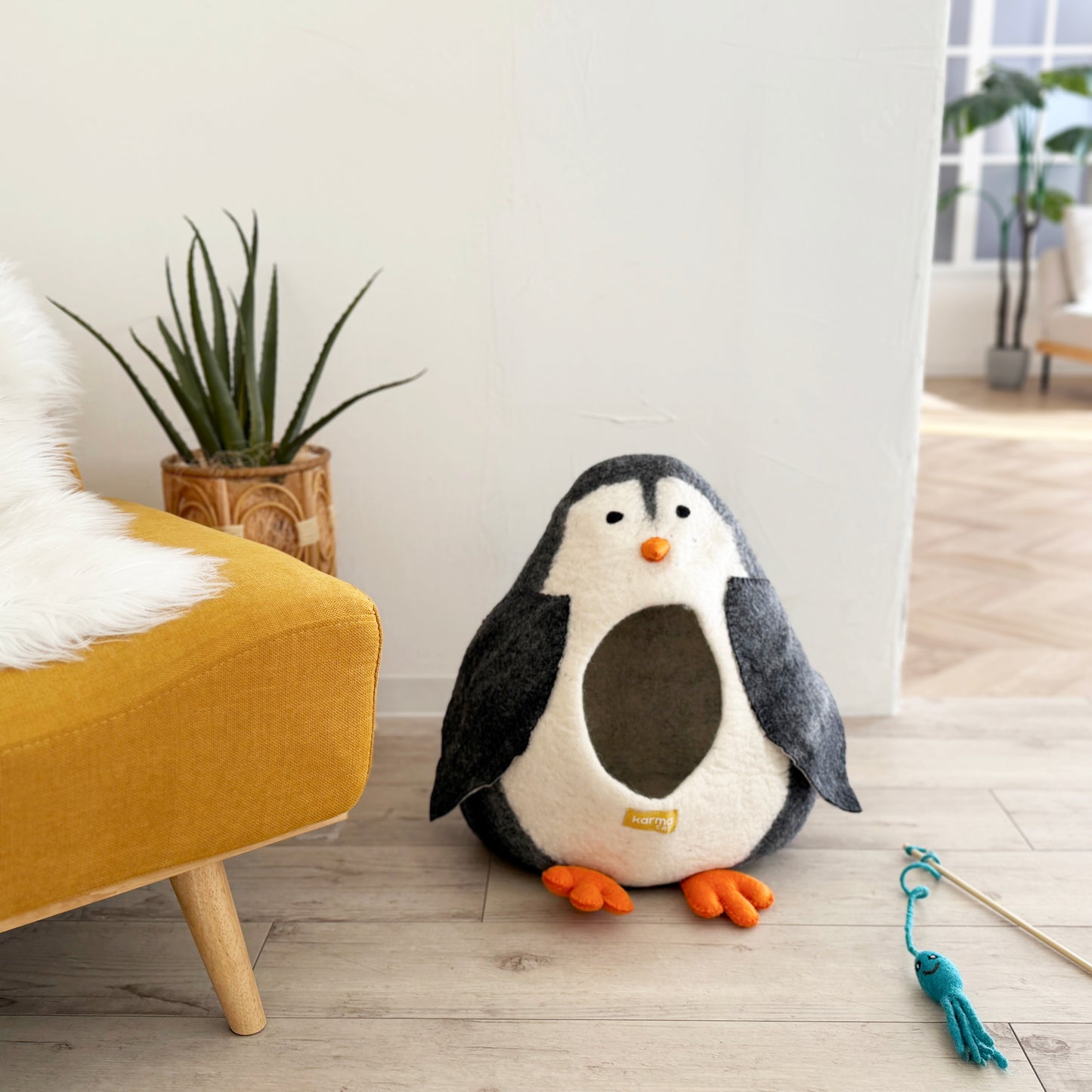 うふふペンギンのウーリーちぐら