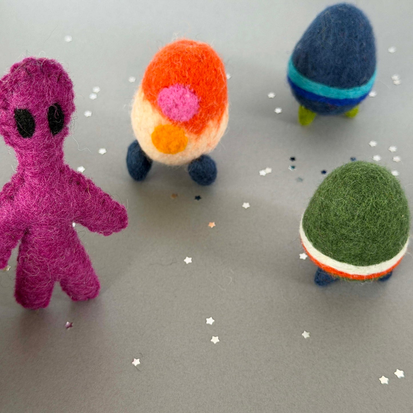 ワレワレハウチュウジンダ