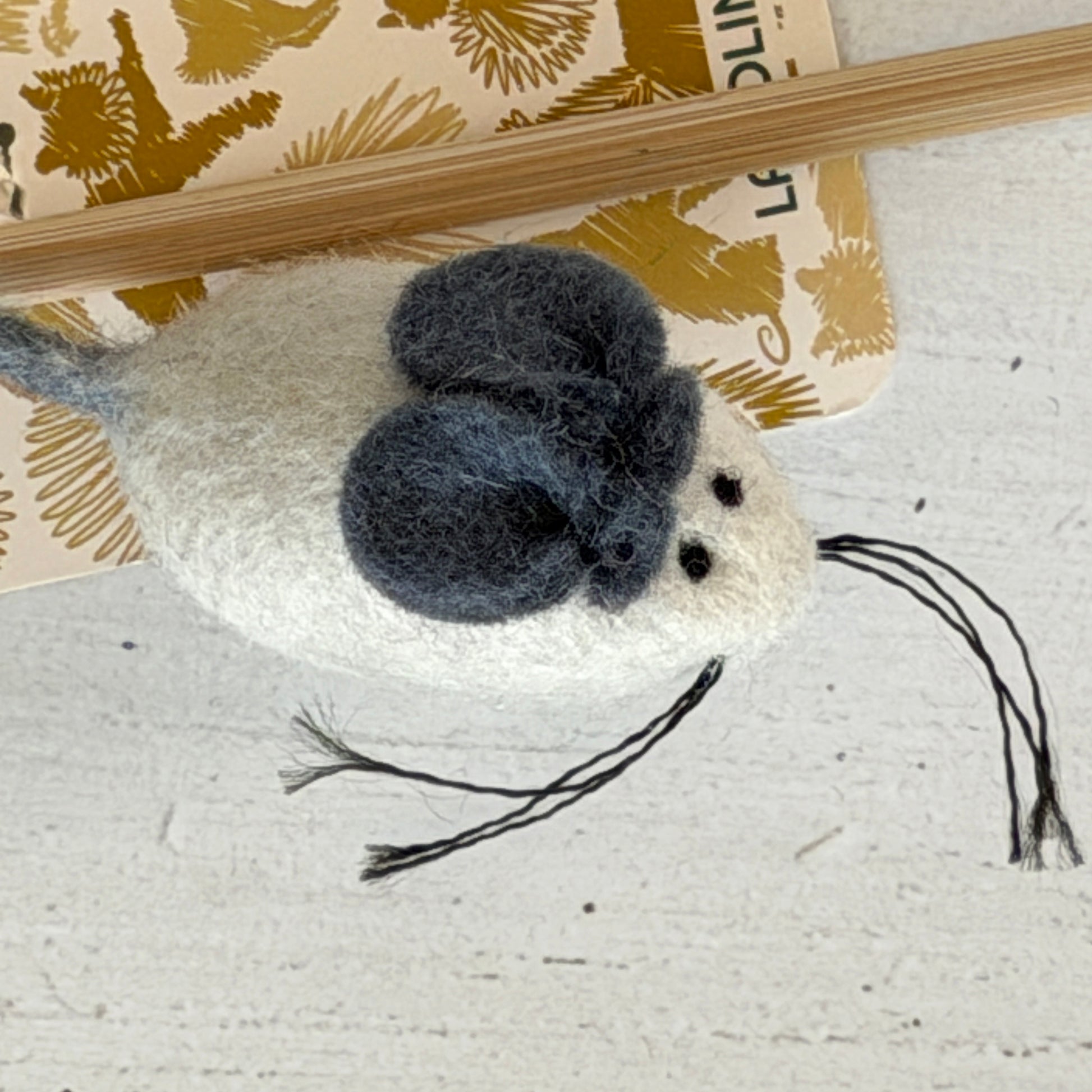 ヒゲの寝ぐせがチャームポイント