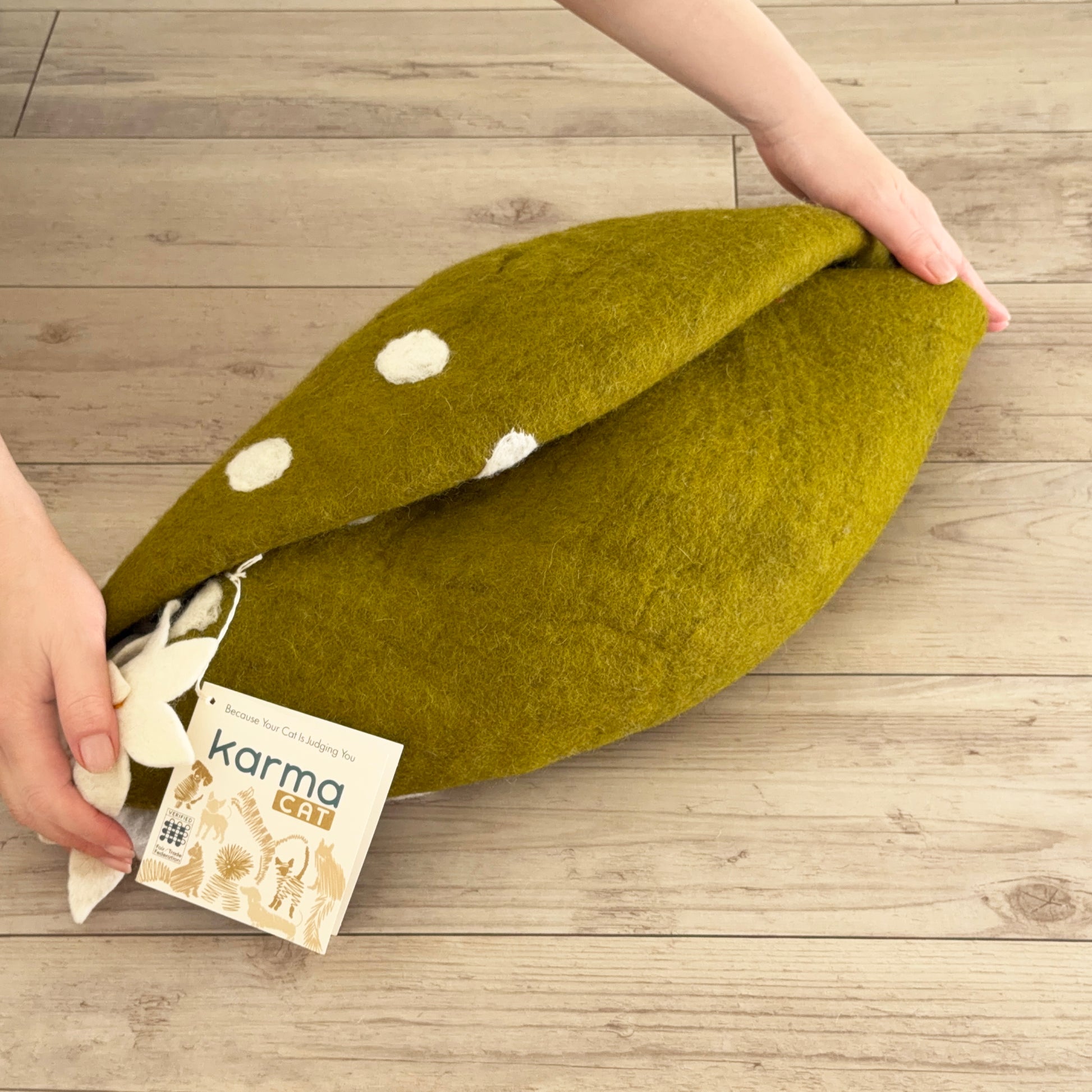 たたんだ状態でお届けします