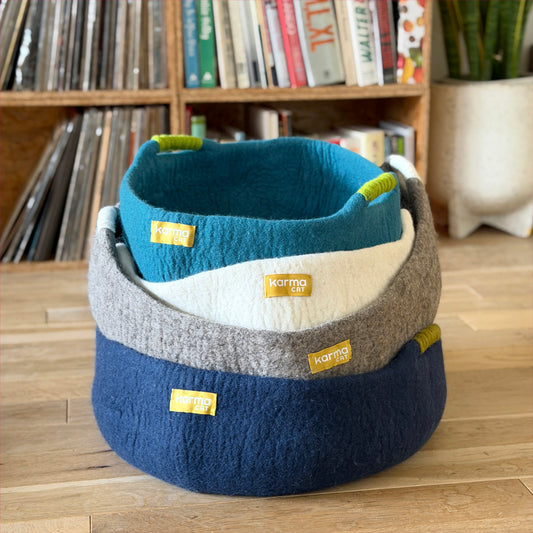 天然ウール100％のバスケットは4色展開