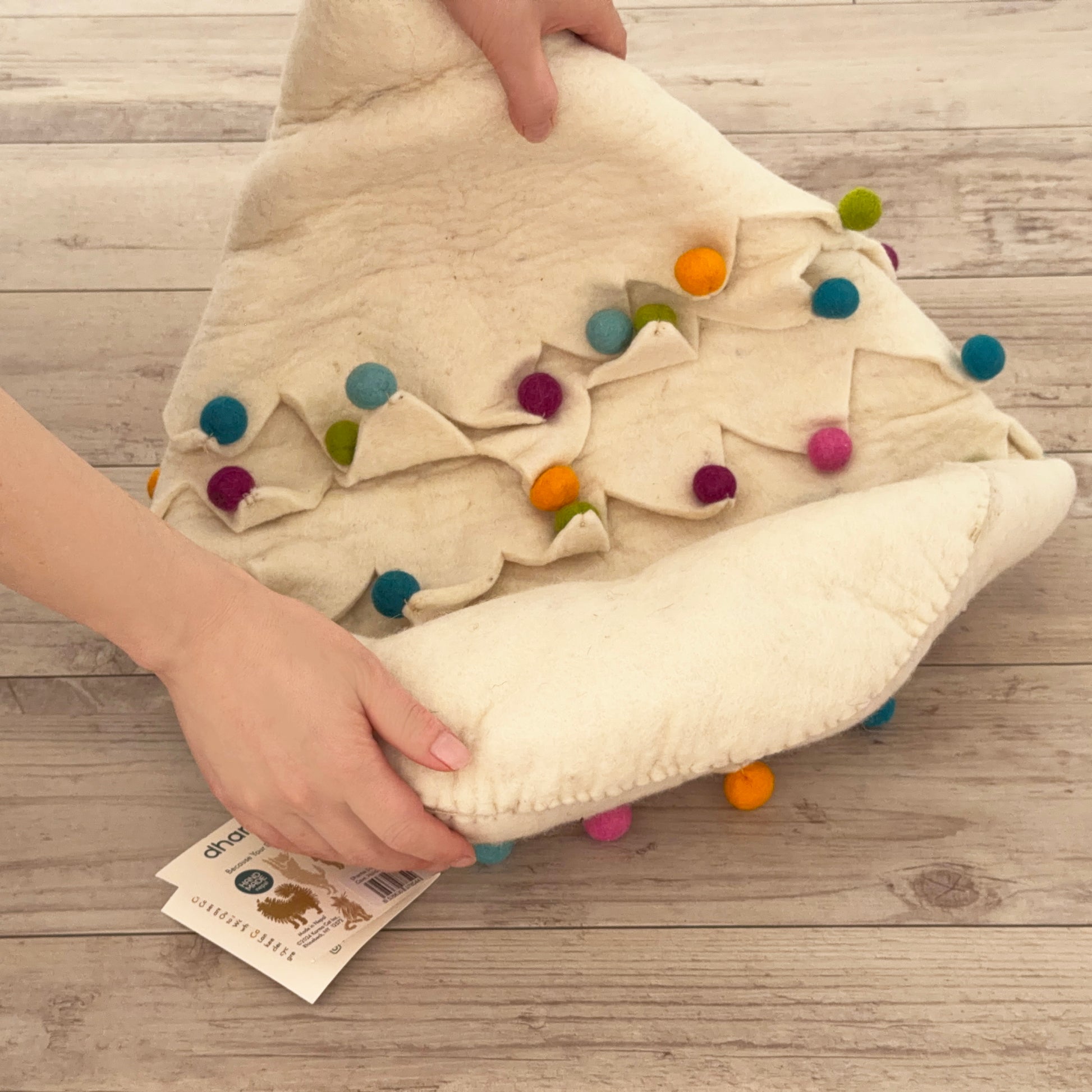 開いて、形を整えてください